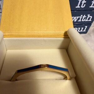 Fendi enameled bracelet in blue. Beautiful and in great condition.